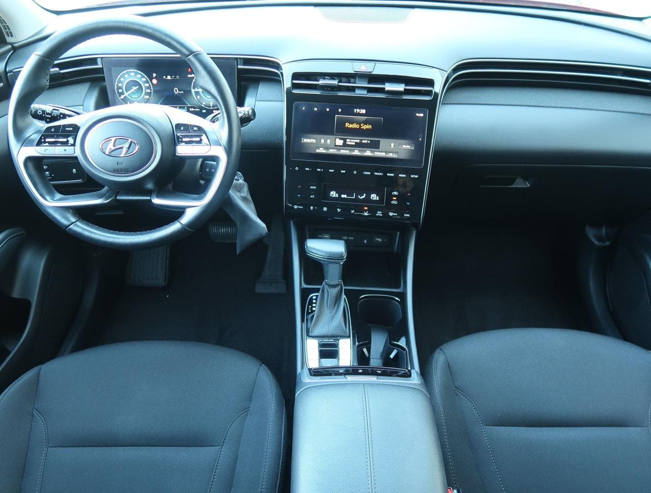 2022 Hyundai TUCSON - 10