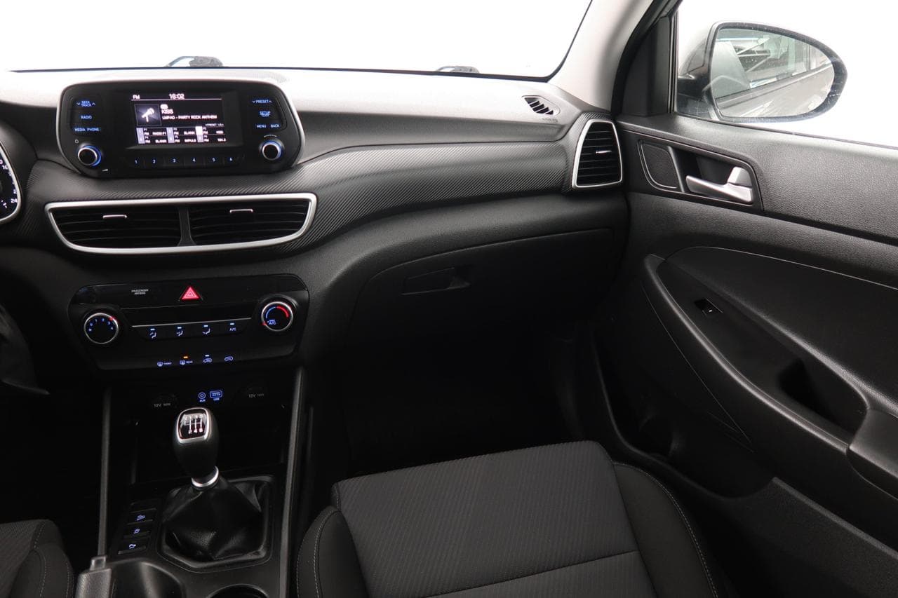 2019 Hyundai TUCSON - 11