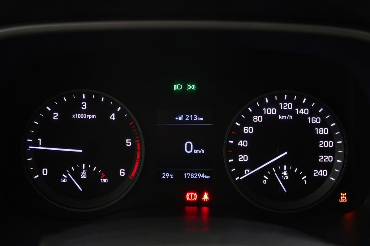2019 Hyundai TUCSON - 17