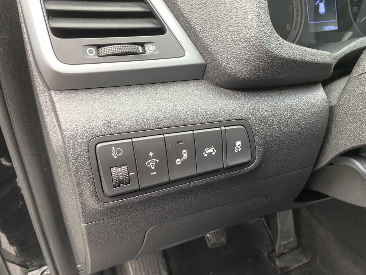 2015 Hyundai TUCSON - 19