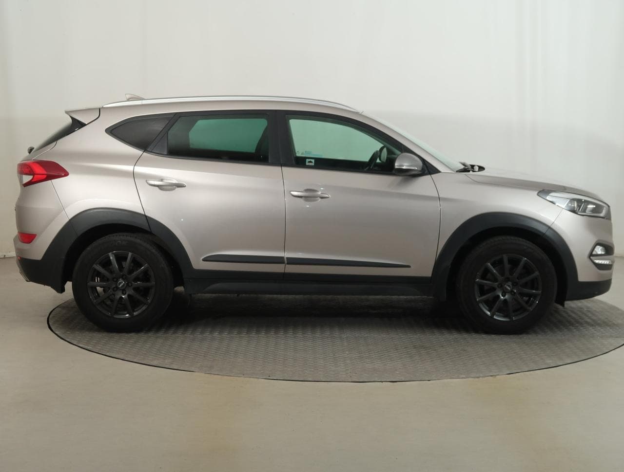 2017 Hyundai TUCSON - 17