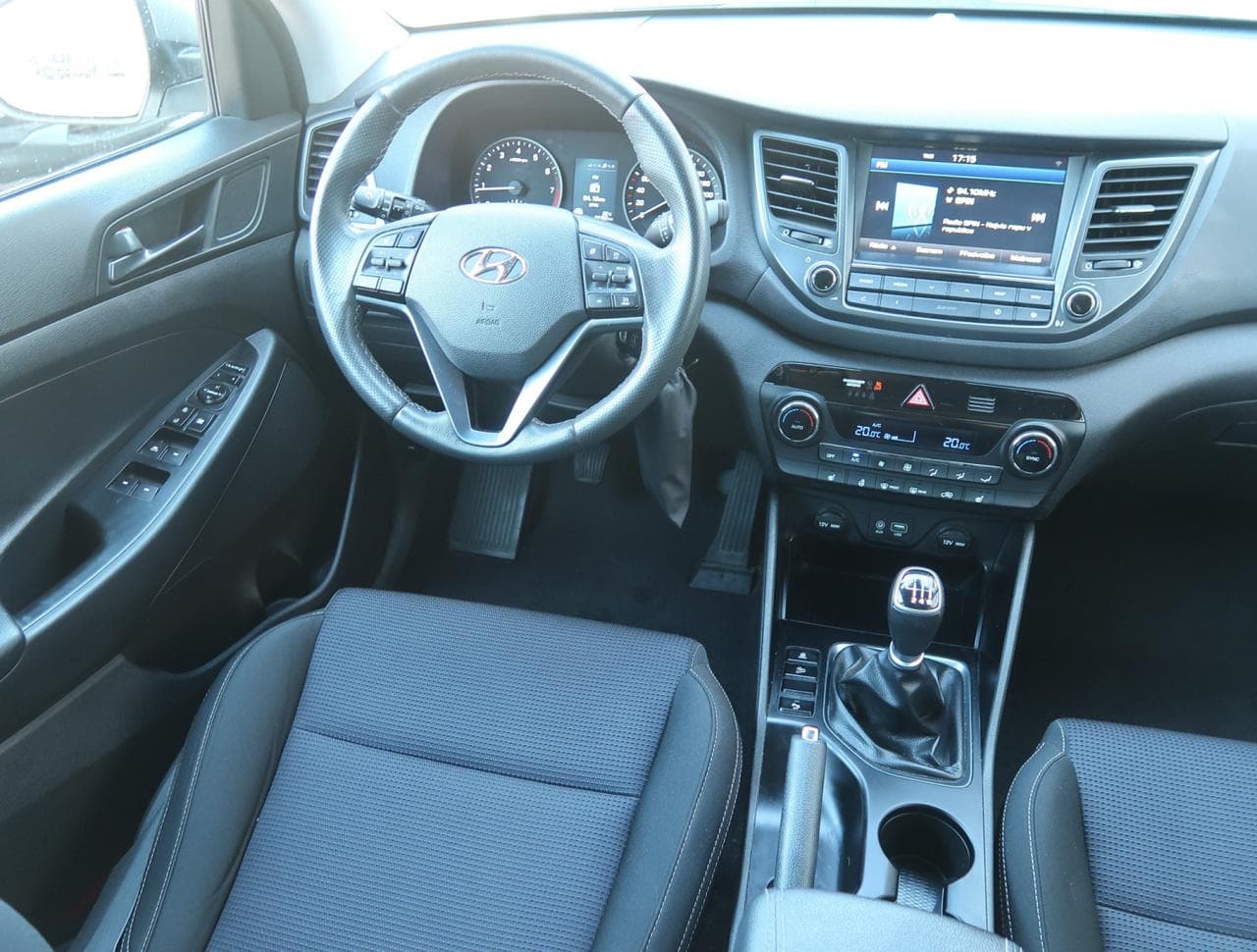 2017 Hyundai TUCSON - 20