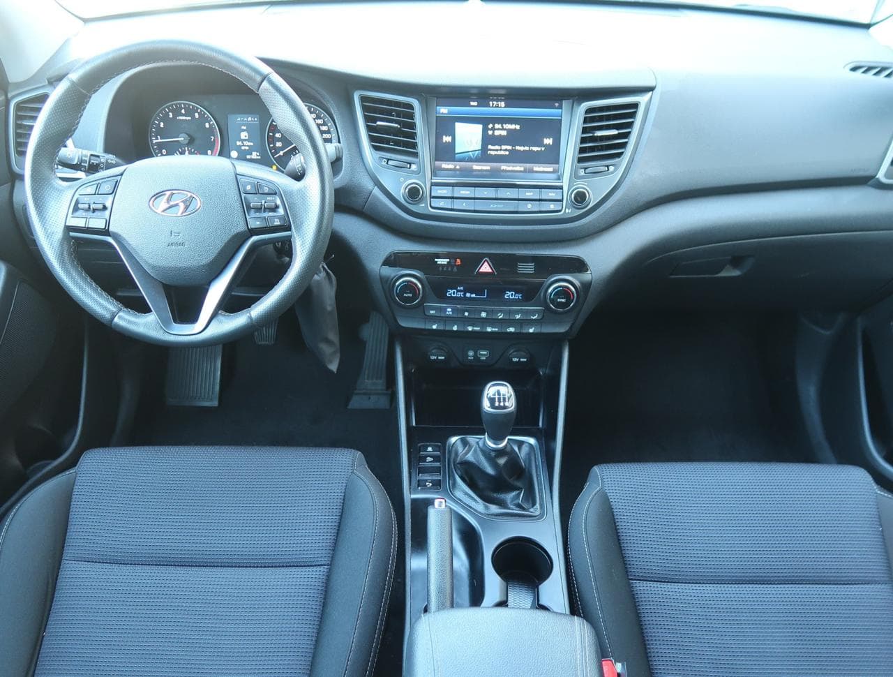 2017 Hyundai TUCSON - 22