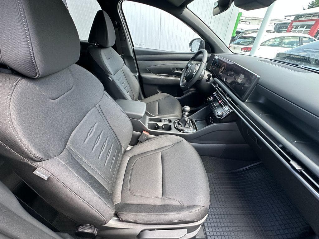 2026 Hyundai TUCSON - 19