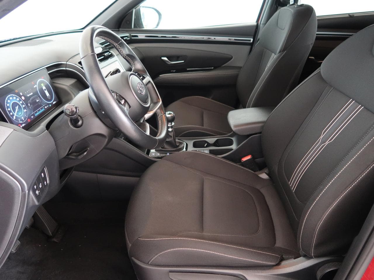 2024 Hyundai TUCSON - 16