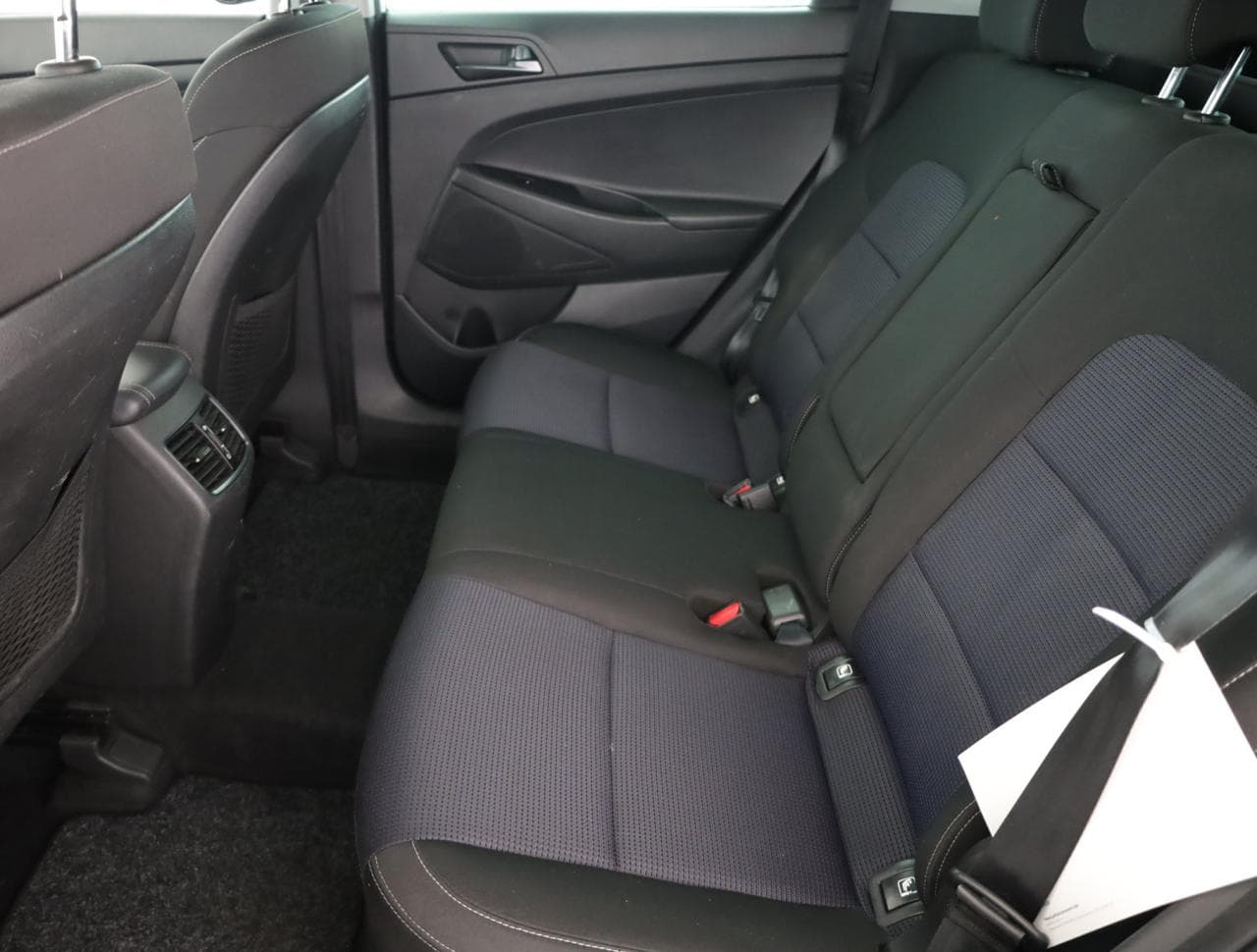2017 Hyundai TUCSON - 12