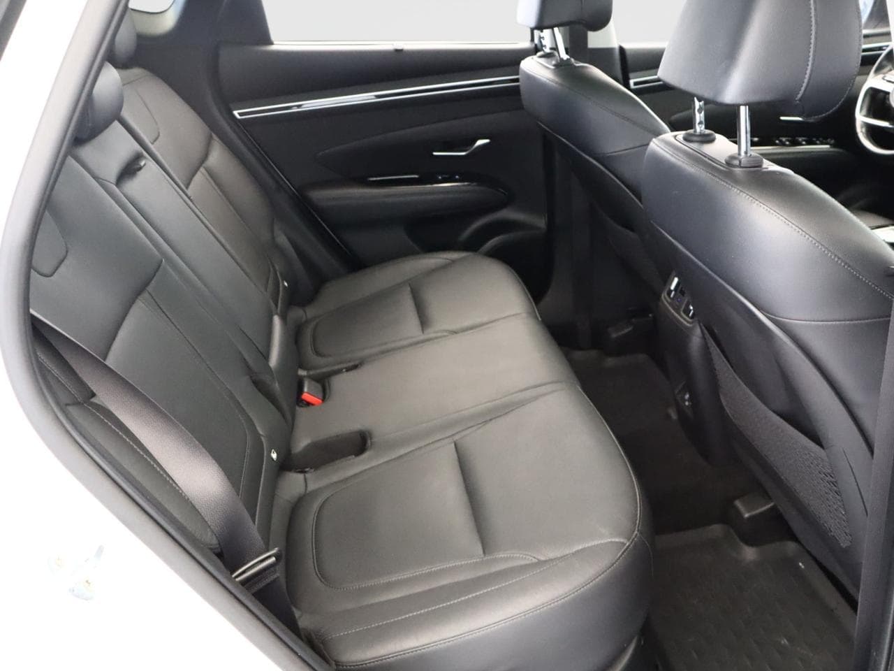 2020 Hyundai TUCSON - 11
