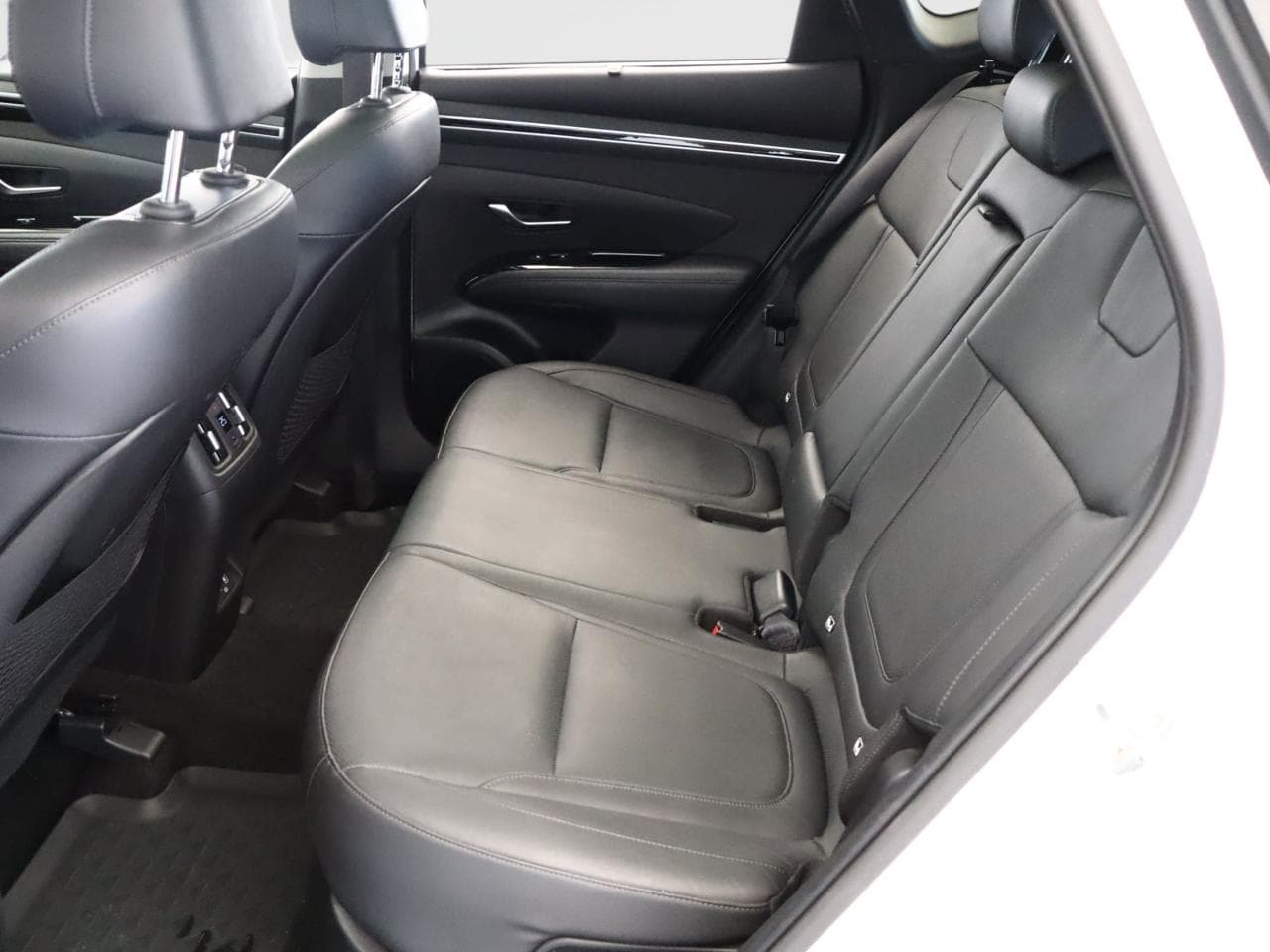 2020 Hyundai TUCSON - 13