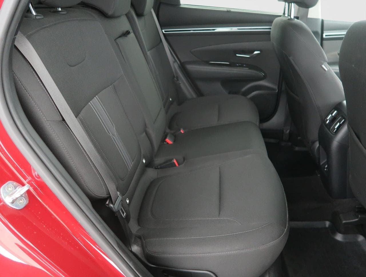 2022 Hyundai TUCSON - 13