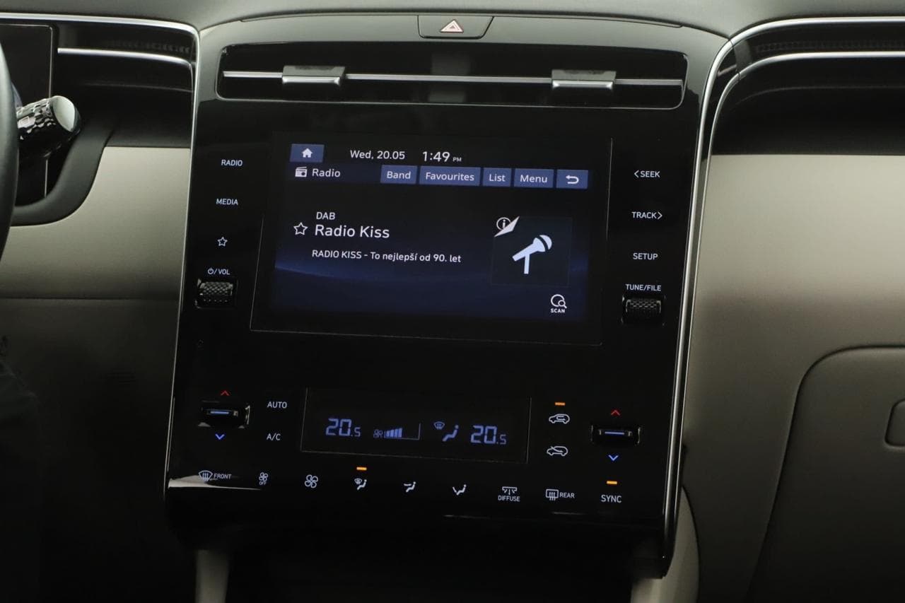 2022 Hyundai TUCSON - 17