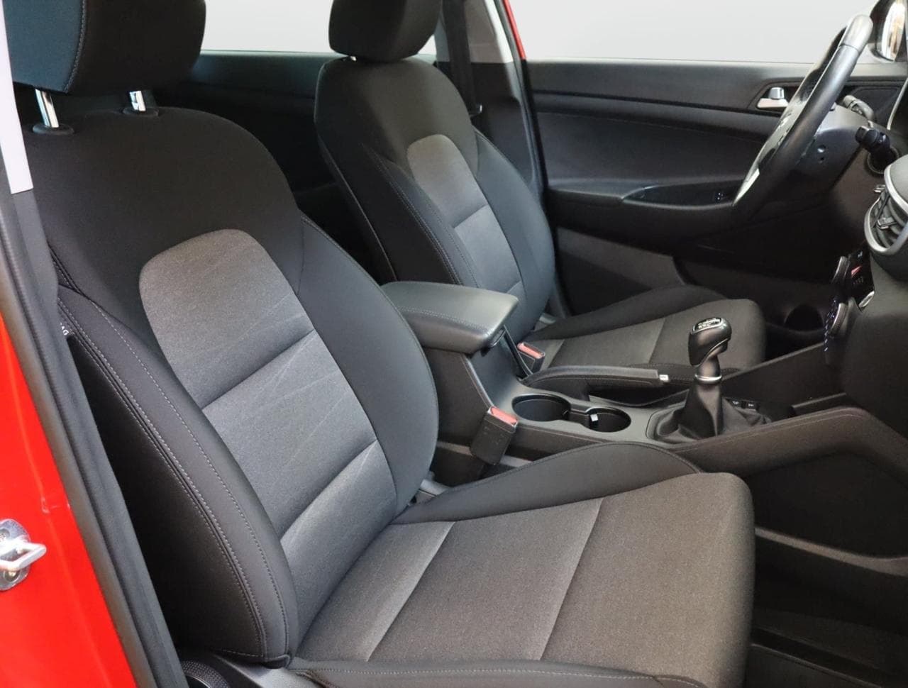 2019 Hyundai TUCSON - 12