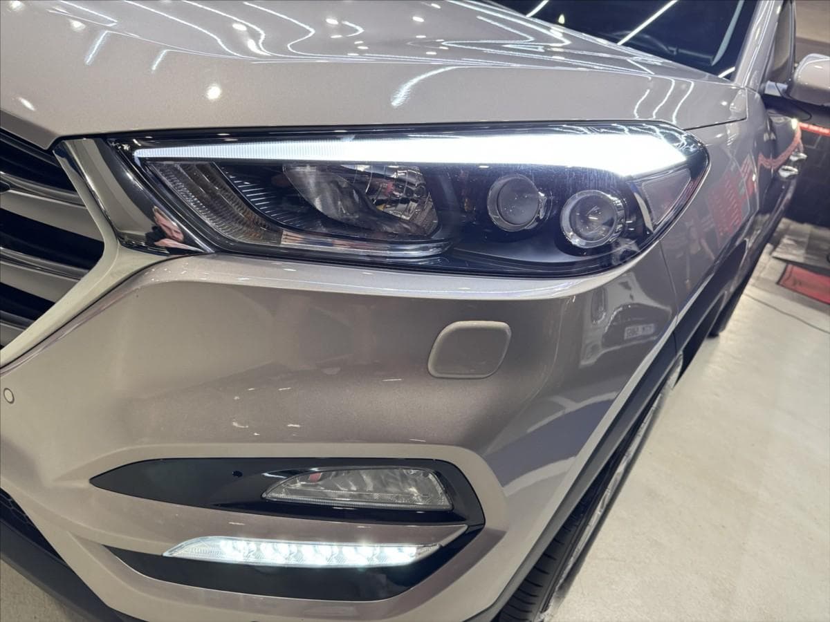 2016 Hyundai TUCSON - 8