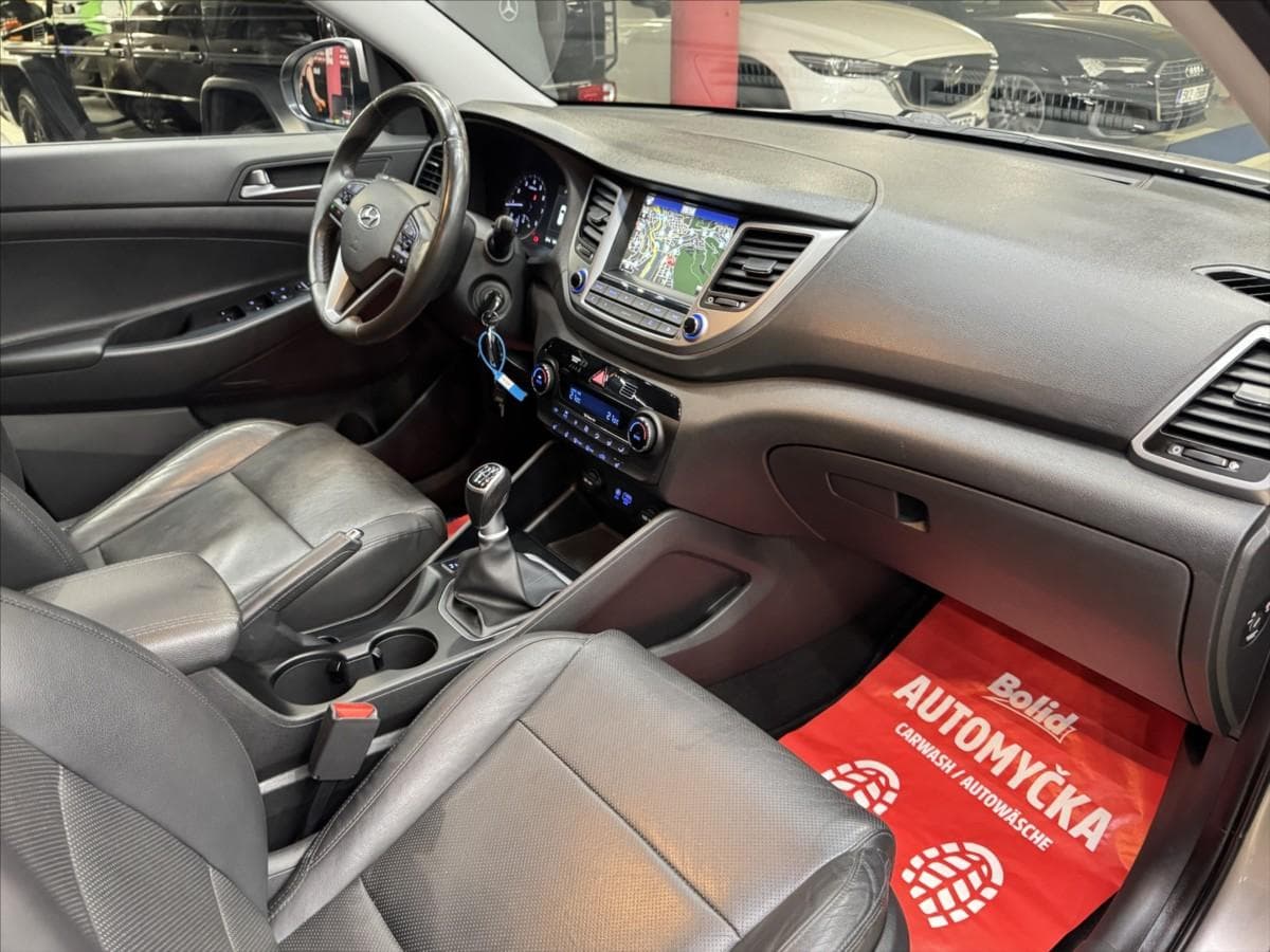 2016 Hyundai TUCSON - 10