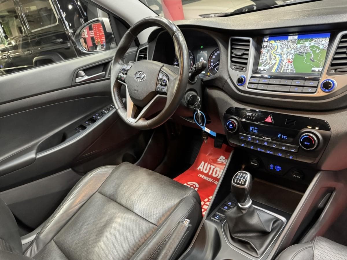 2016 Hyundai TUCSON - 11