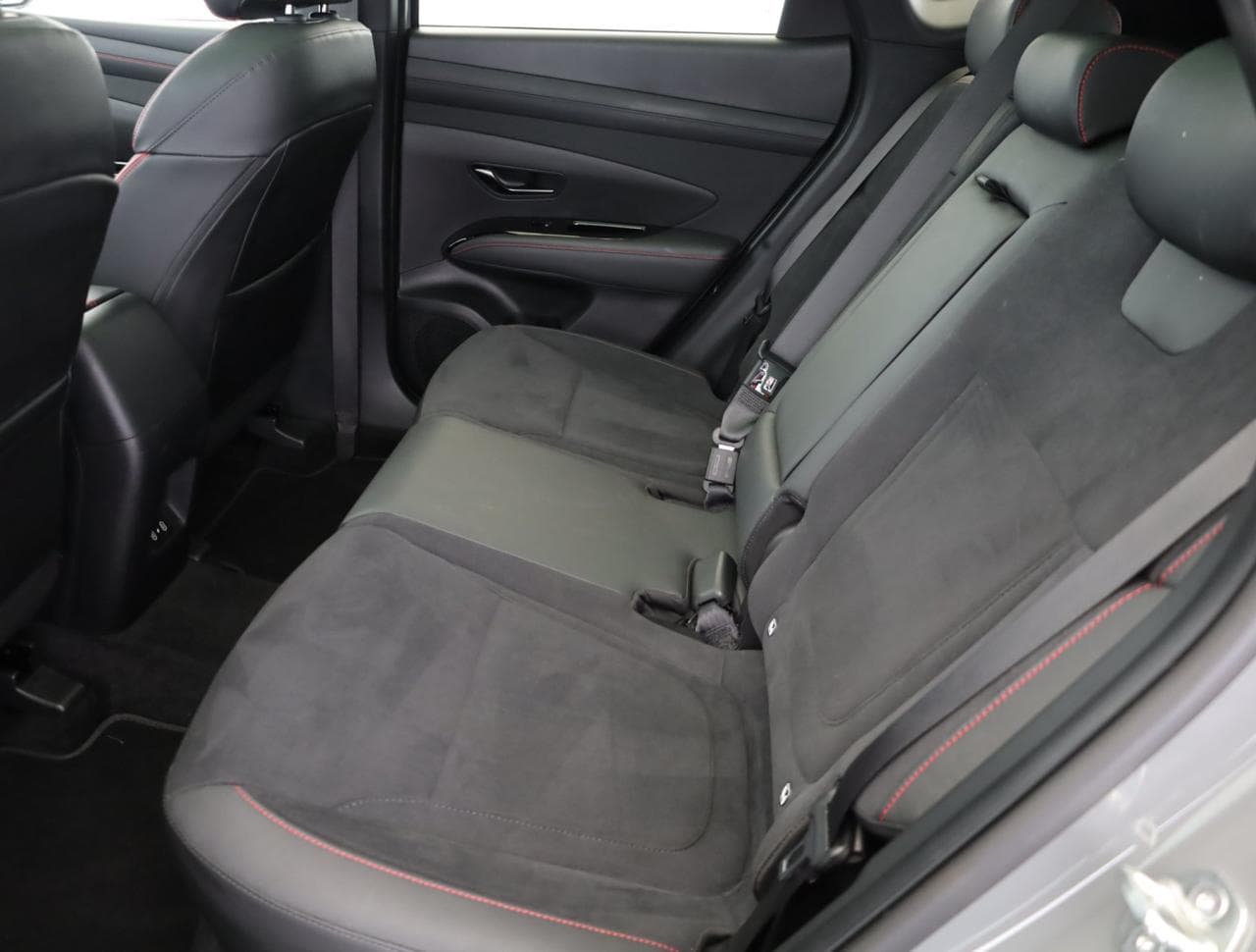 2025 Hyundai TUCSON - 12