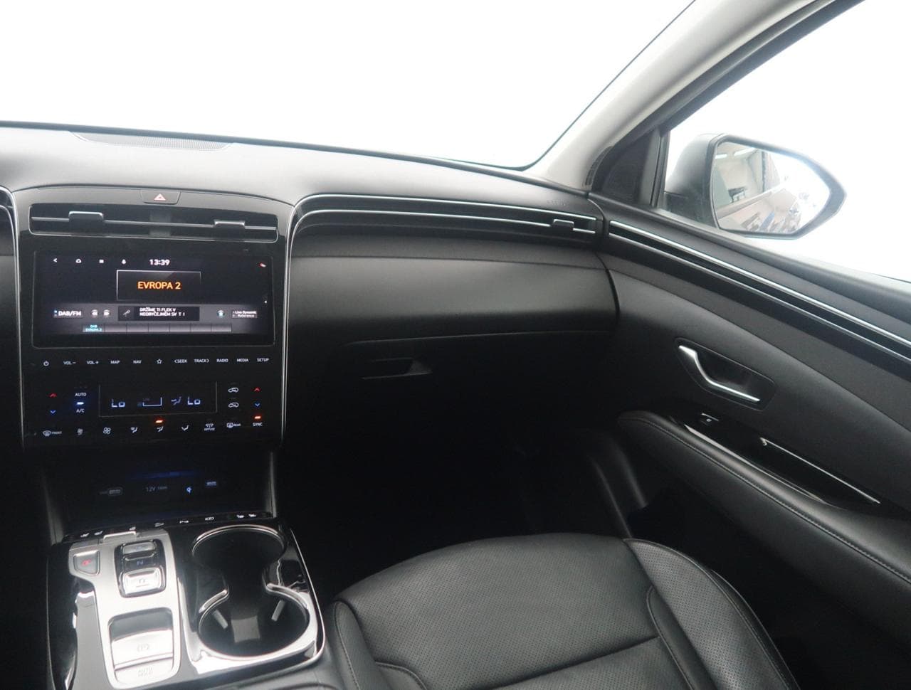 2021 Hyundai TUCSON - 11