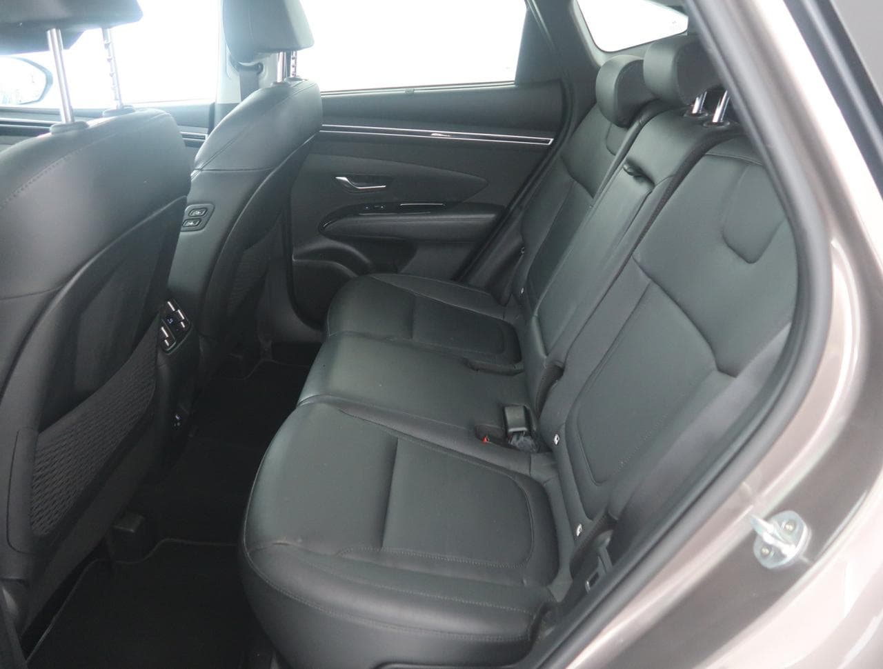 2021 Hyundai TUCSON - 15