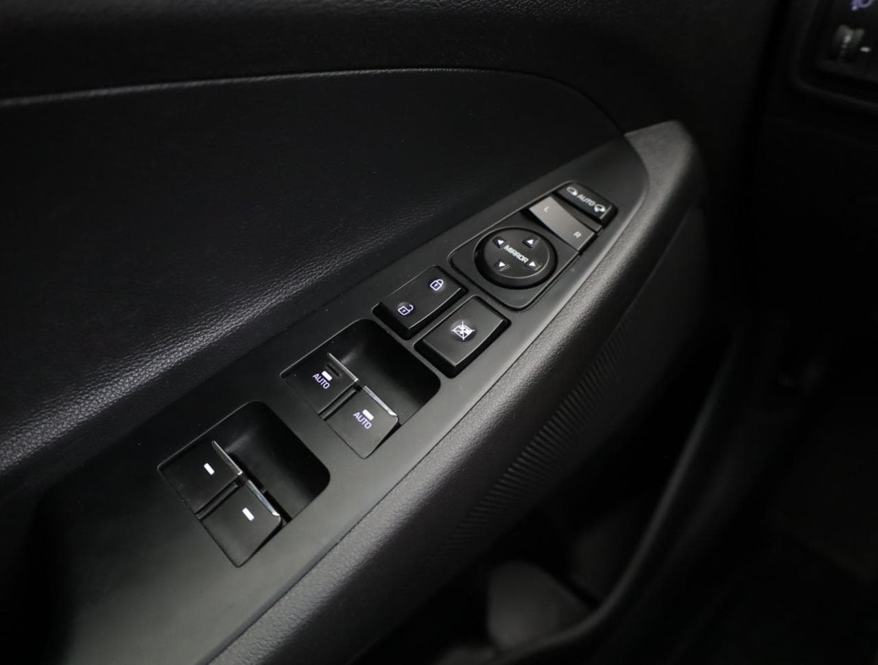 2020 Hyundai TUCSON - 33