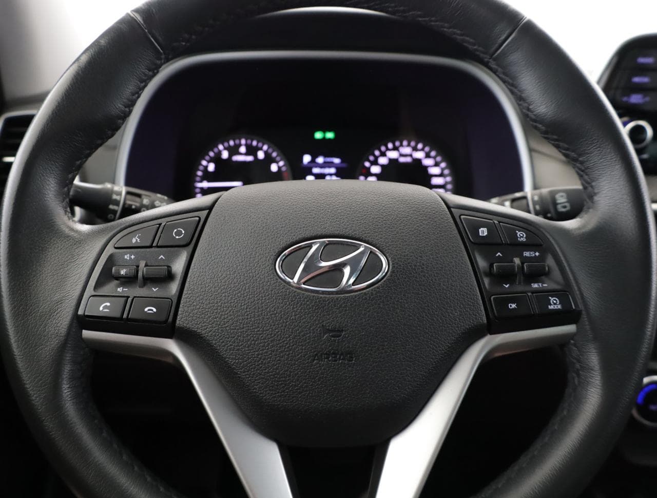 2020 Hyundai TUCSON - 25