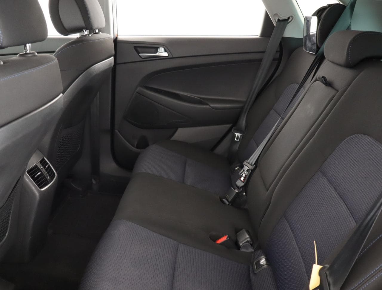 2017 Hyundai TUCSON - 15