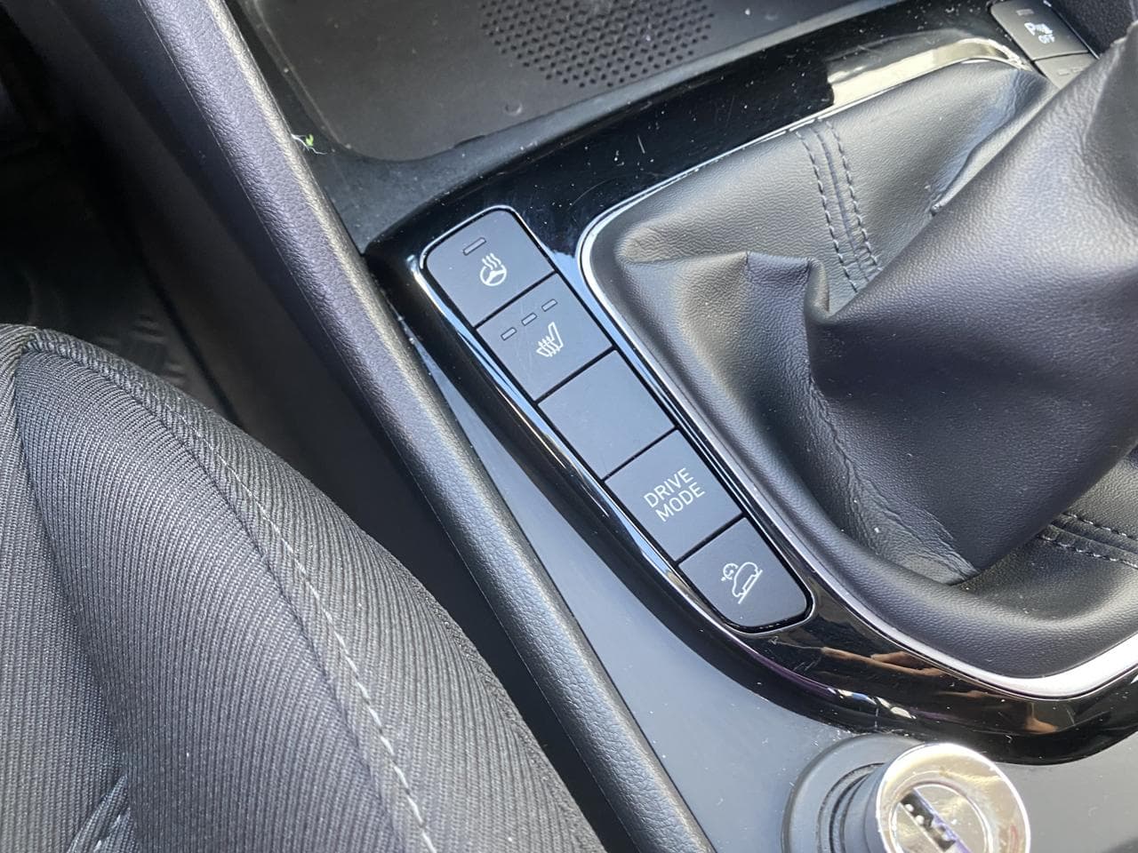 2022 Hyundai TUCSON - 18