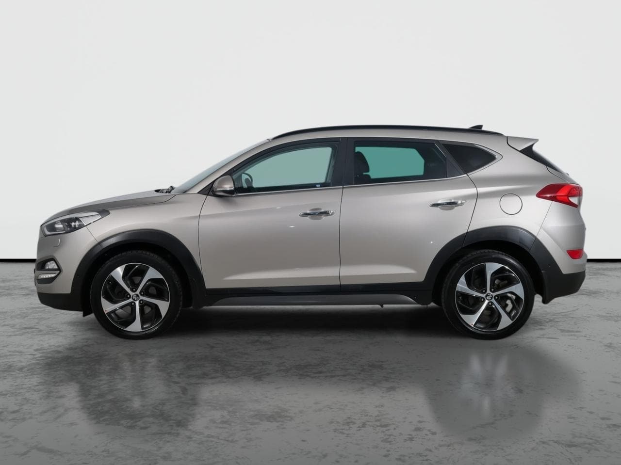 2016 Hyundai TUCSON - 4