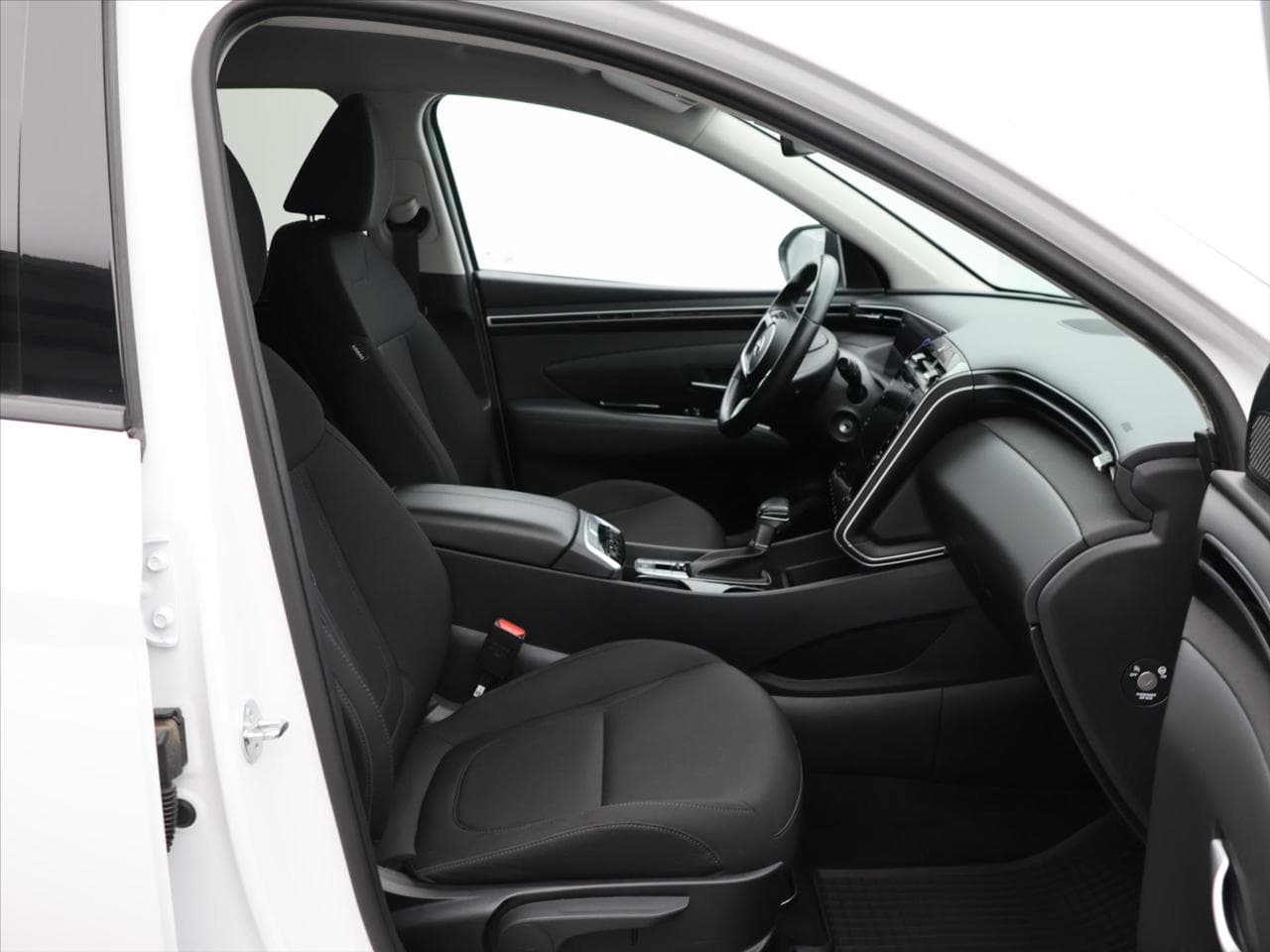 2023 Hyundai TUCSON - 11