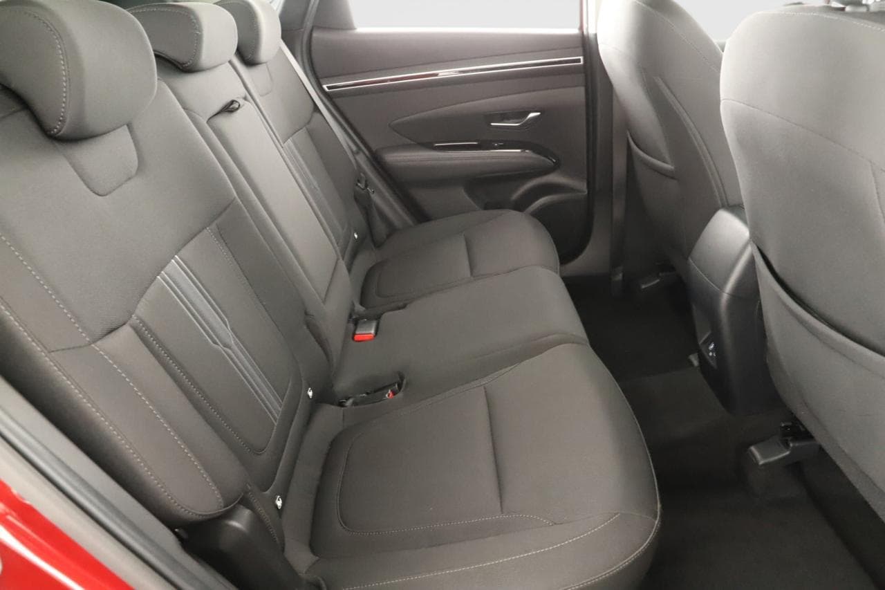 2021 Hyundai TUCSON - 16