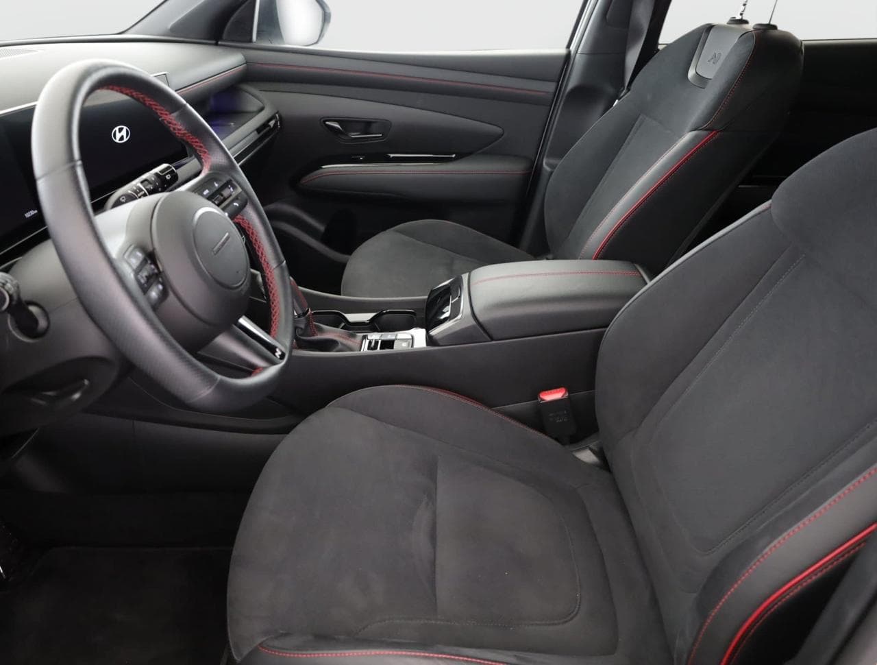 2025 Hyundai TUCSON - 13