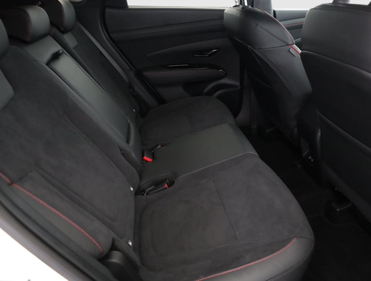2025 Hyundai TUCSON - 11