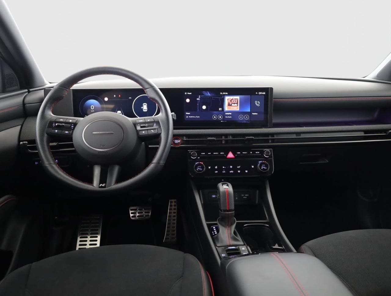 2025 Hyundai TUCSON - 9