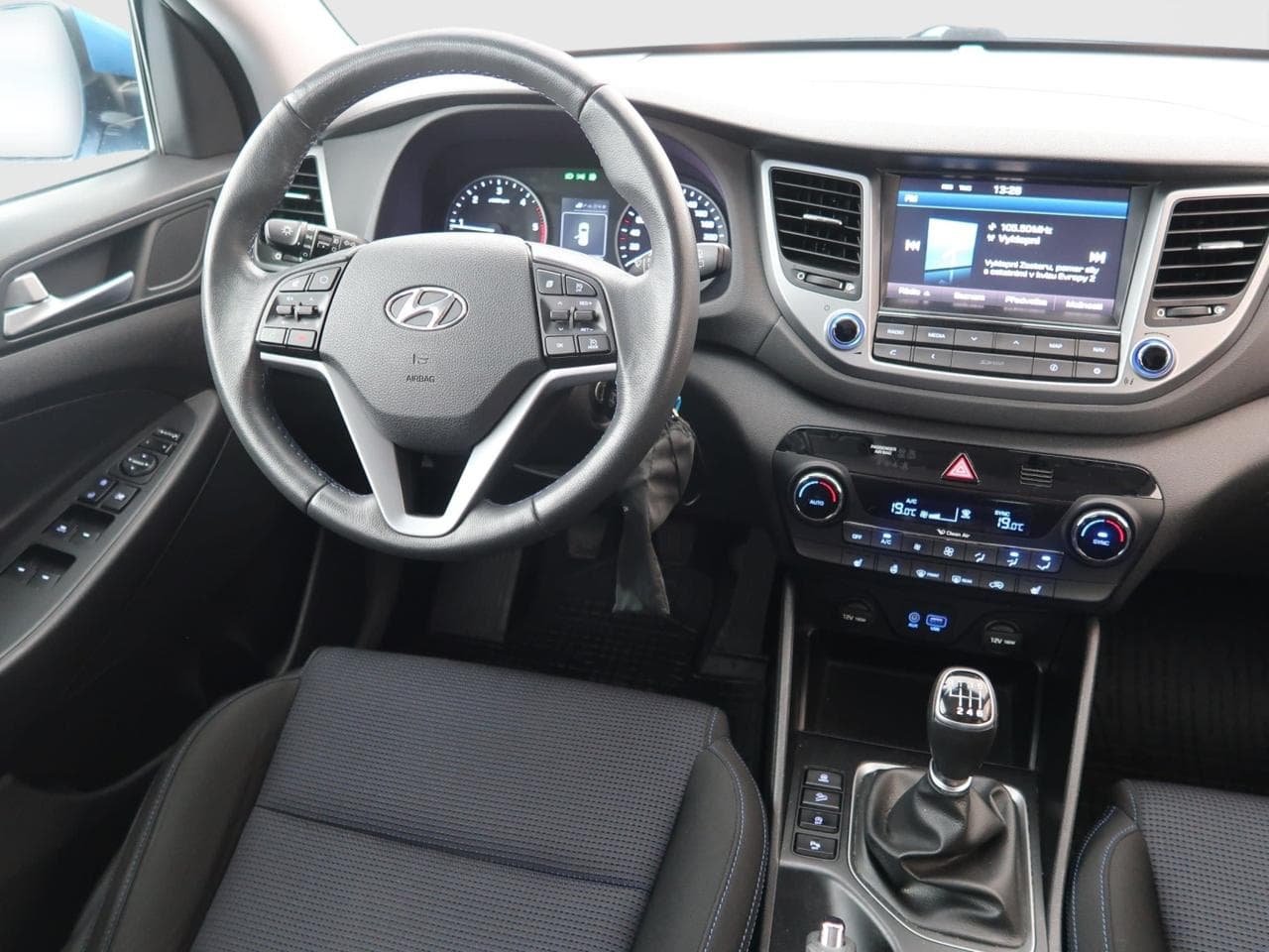 2016 Hyundai TUCSON - 10