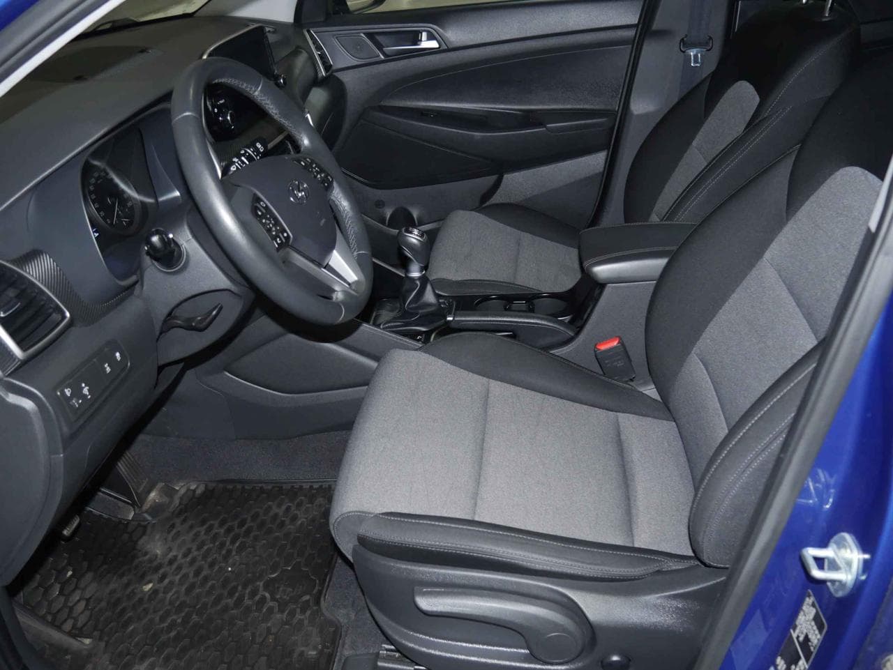 2019 Hyundai TUCSON - 17