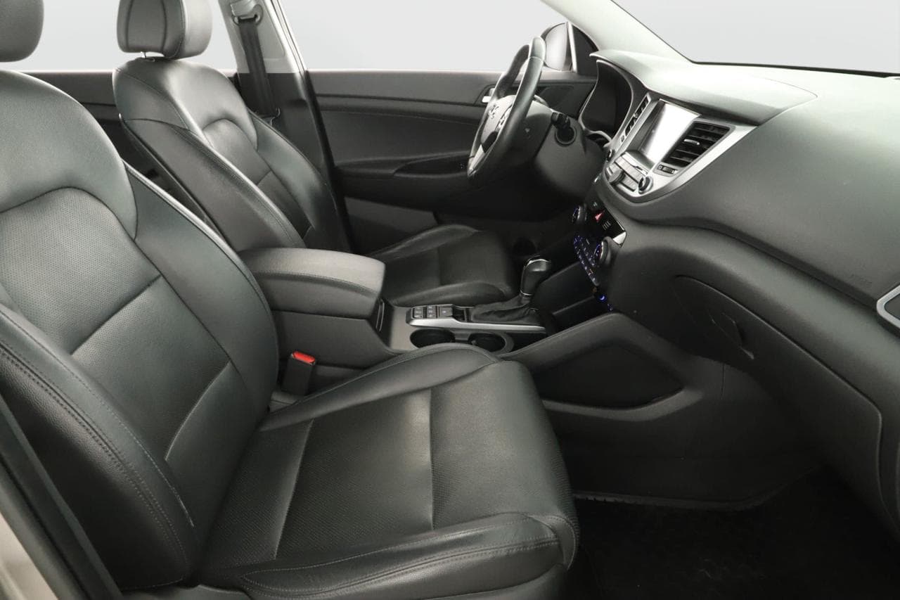 2015 Hyundai TUCSON - 10
