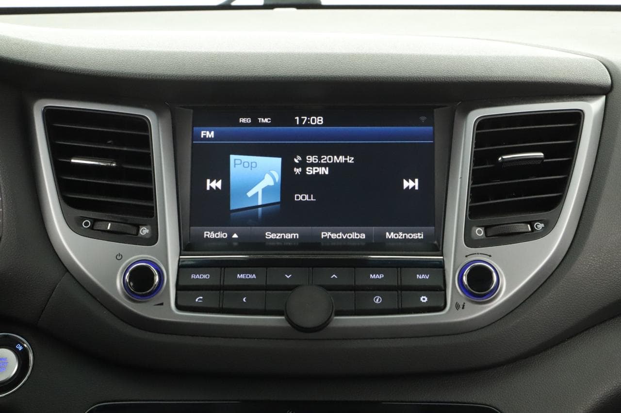 2015 Hyundai TUCSON - 16