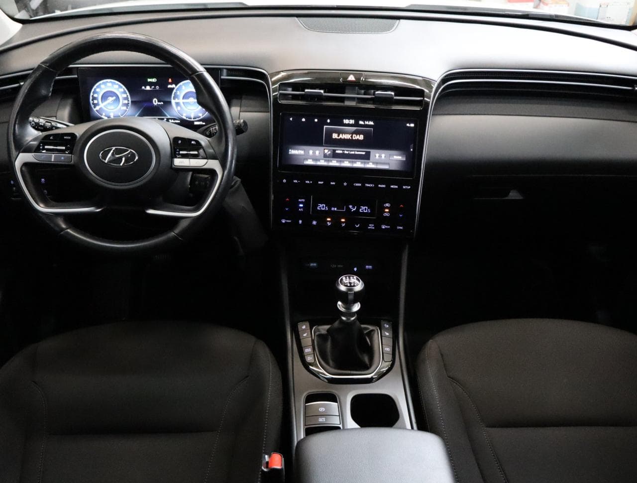 2023 Hyundai TUCSON - 19