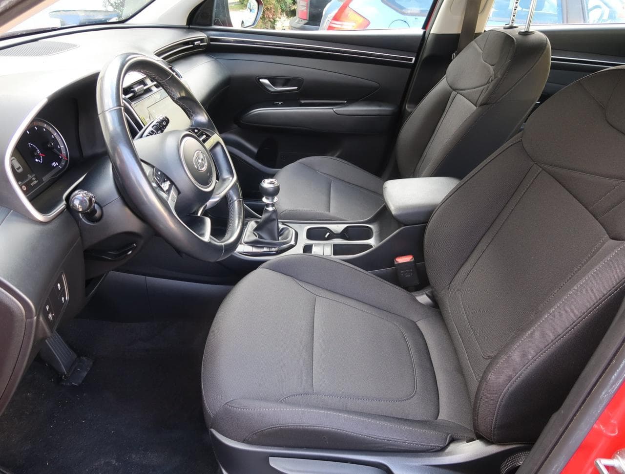 2022 Hyundai TUCSON - 31