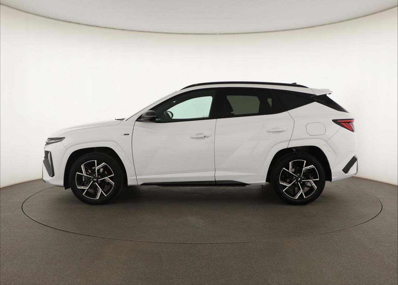 2025 Hyundai TUCSON - 4