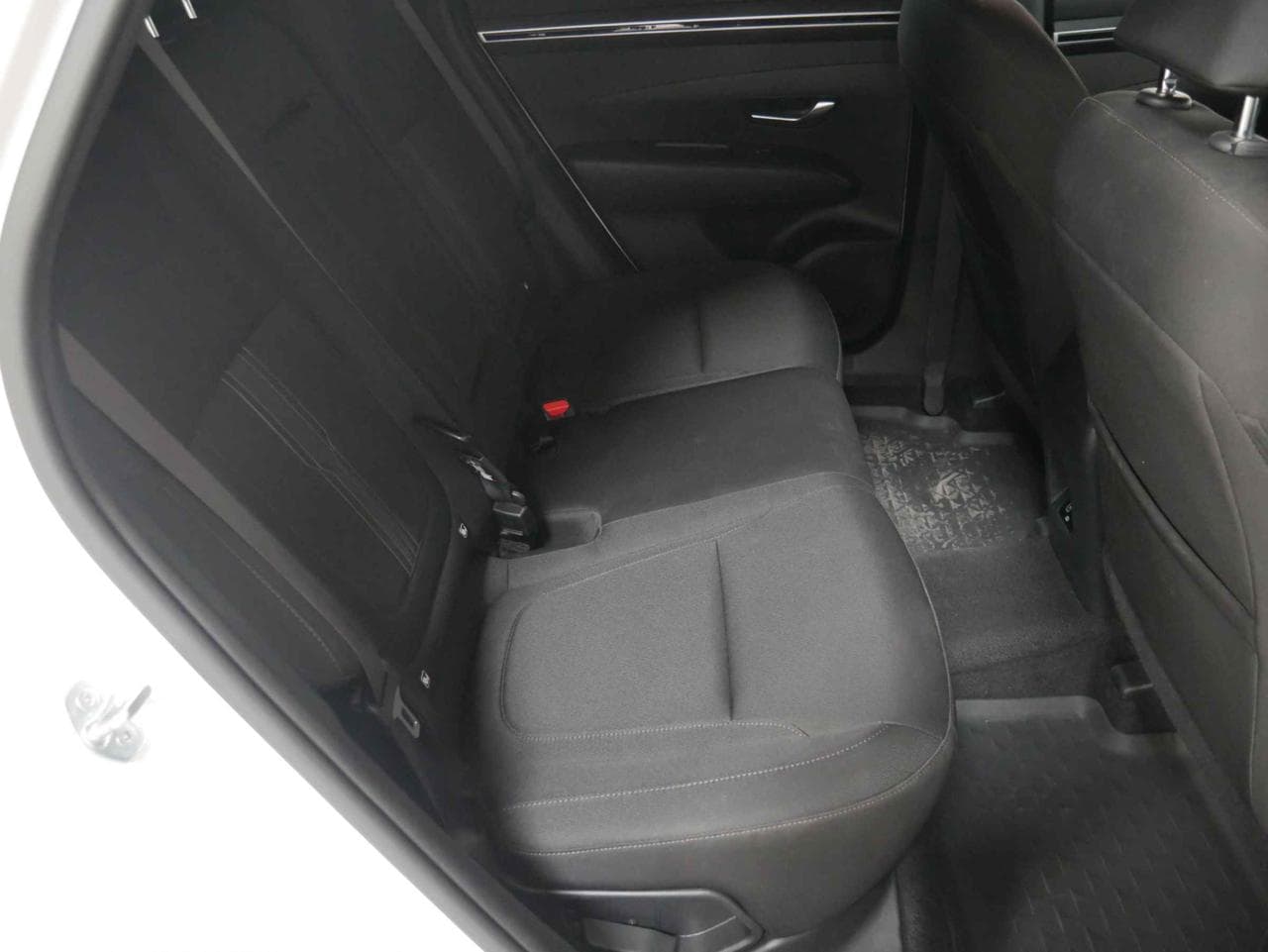 2023 Hyundai TUCSON - 17