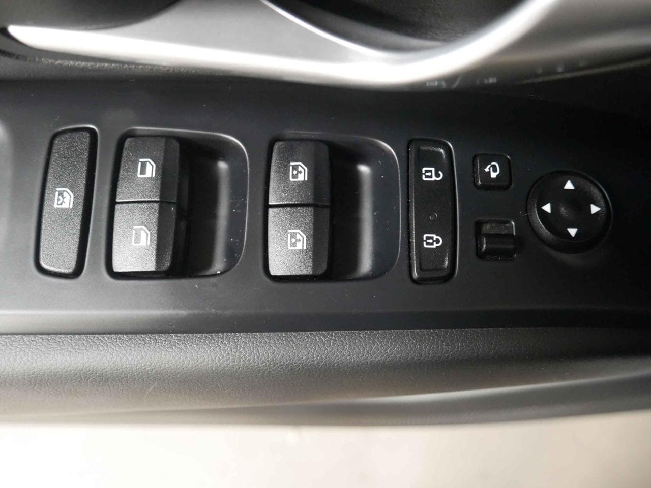 2023 Hyundai TUCSON - 32