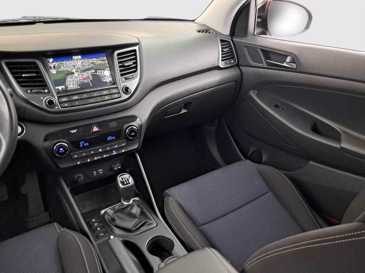 2017 Hyundai TUCSON - 21