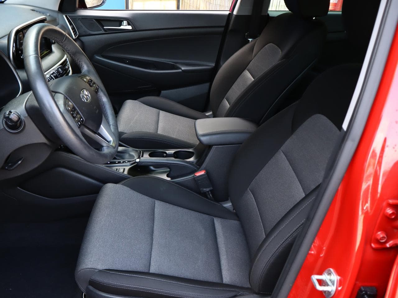 2020 Hyundai TUCSON - 23