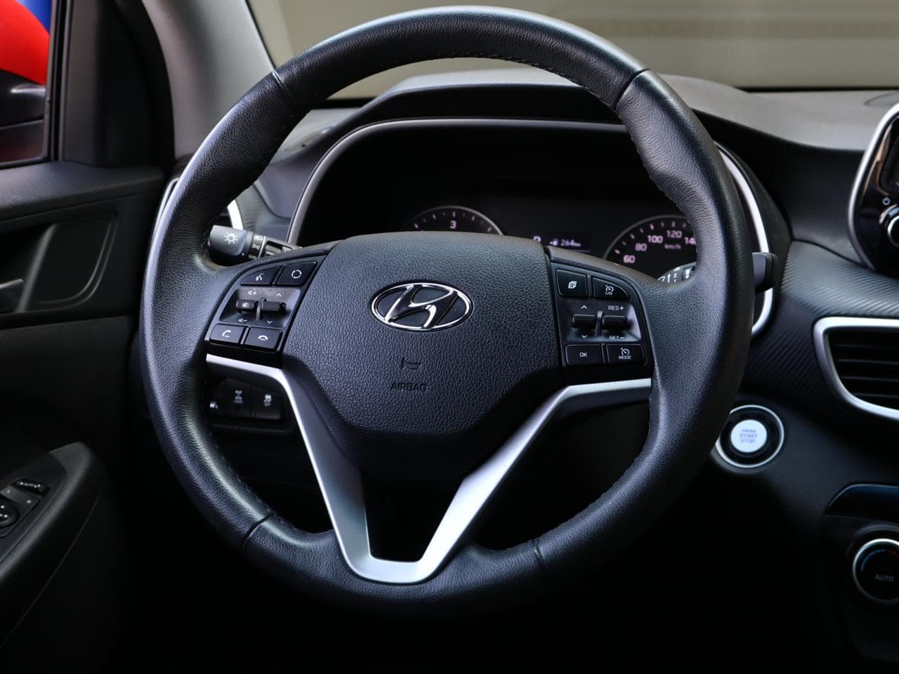 2020 Hyundai TUCSON - 33