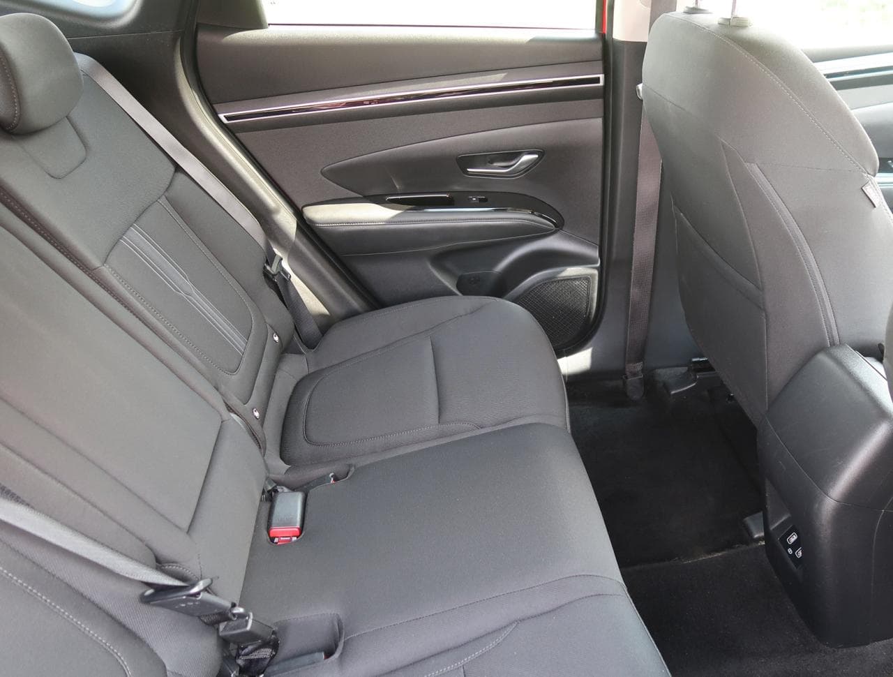 2021 Hyundai TUCSON - 21