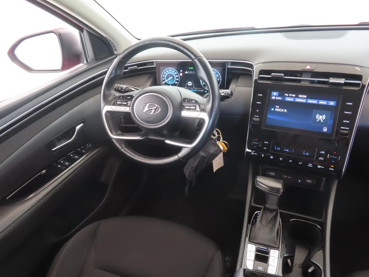 2022 Hyundai TUCSON - 17