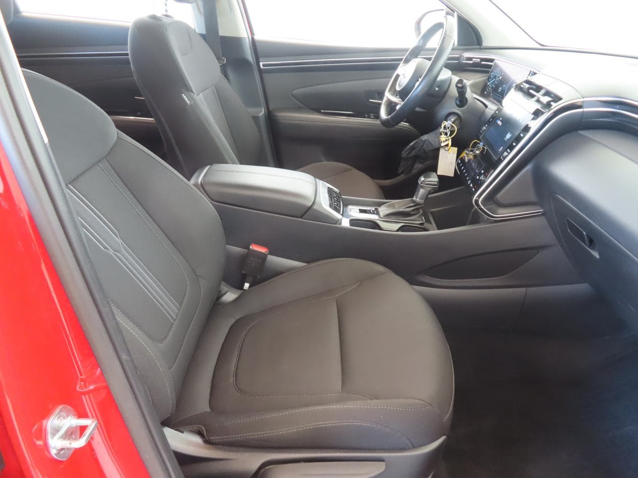 2022 Hyundai TUCSON - 23