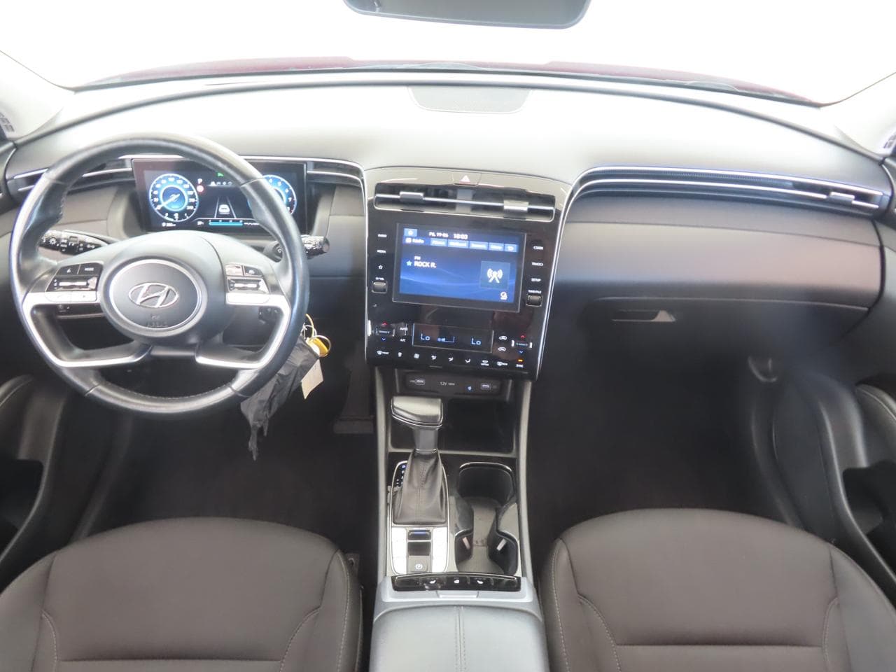 2022 Hyundai TUCSON - 19
