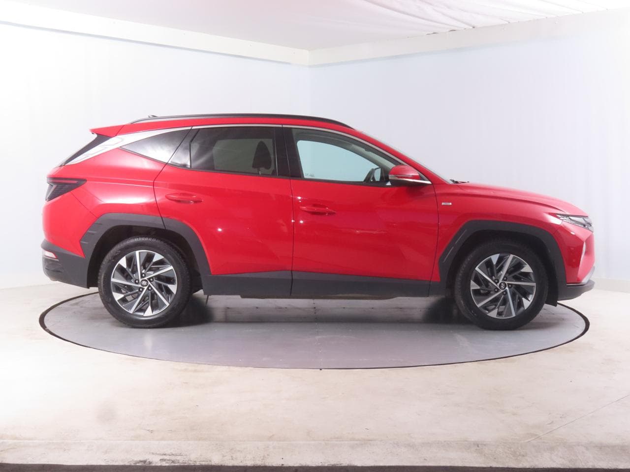 2022 Hyundai TUCSON - 15