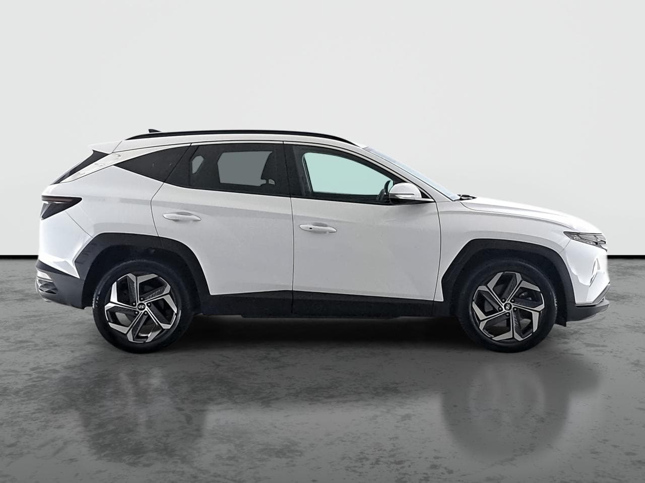 2022 Hyundai TUCSON - 15