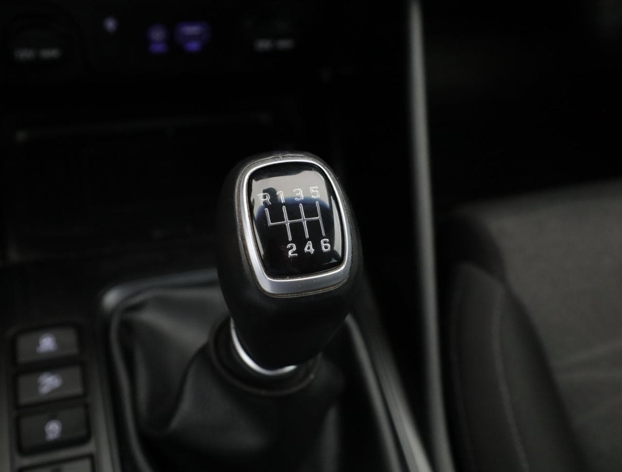 2020 Hyundai TUCSON - 32
